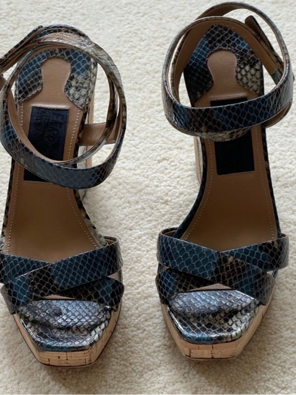 Salvatore Ferragamo Leather Wedge Sandal Blue Python Made In Italy Size 6.5 - Picture 8 of 11